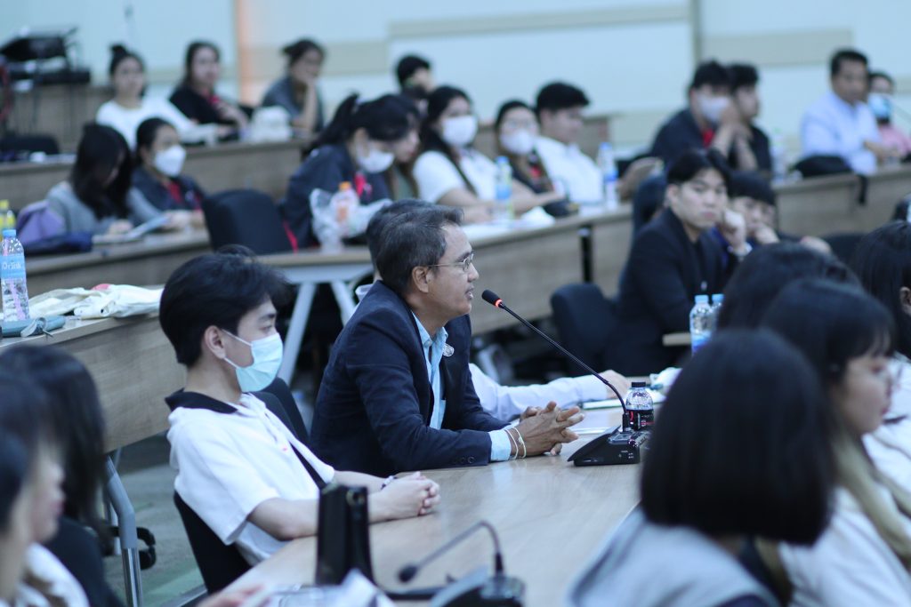 Logistics SPU เปิดเวทีเสวนา "โอกาสโลจิสติกส์ไทย: การส่งออกไม้ล้อมไปประเทศซาอุดิอาระเบียและกลุ่ม GCC 31