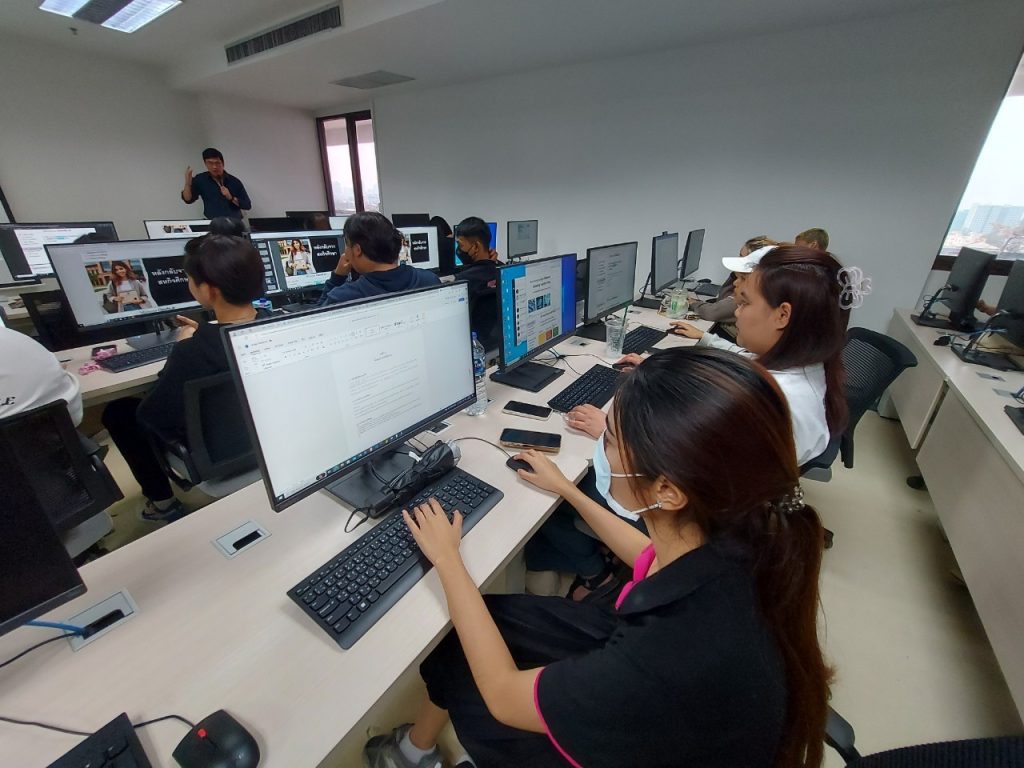 Logistics SPU จัดอบรม Generative AI for Create Logistics Proposal 13