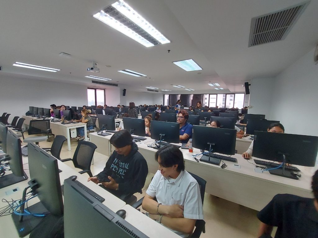 Logistics SPU จัดอบรม Generative AI for Create Logistics Proposal 22