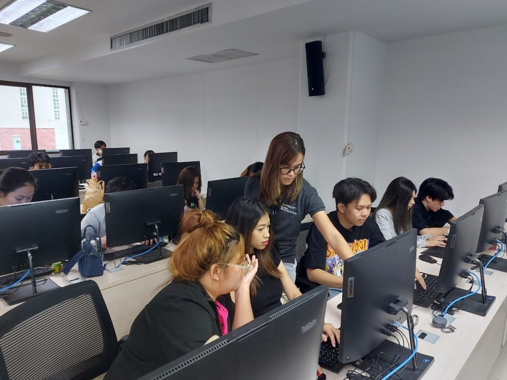 Logistics SPU จัดอบรม Generative AI for Create Logistics Proposal 28