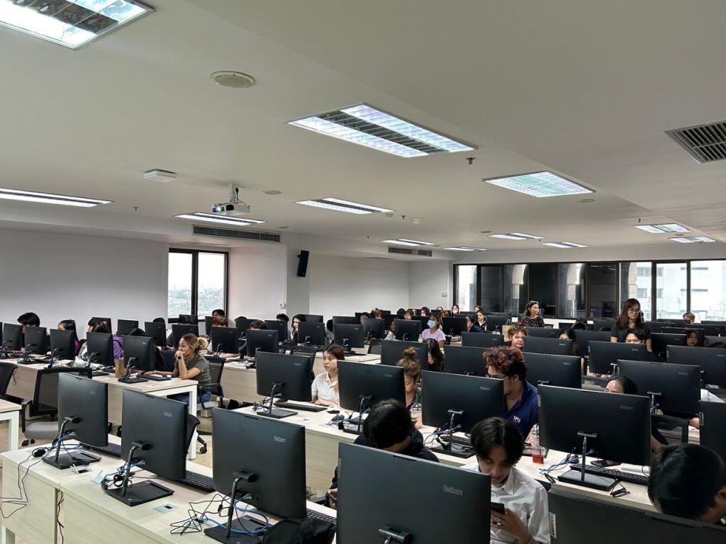 Logistics SPU จัดอบรม Generative AI for Create Logistics Proposal 45