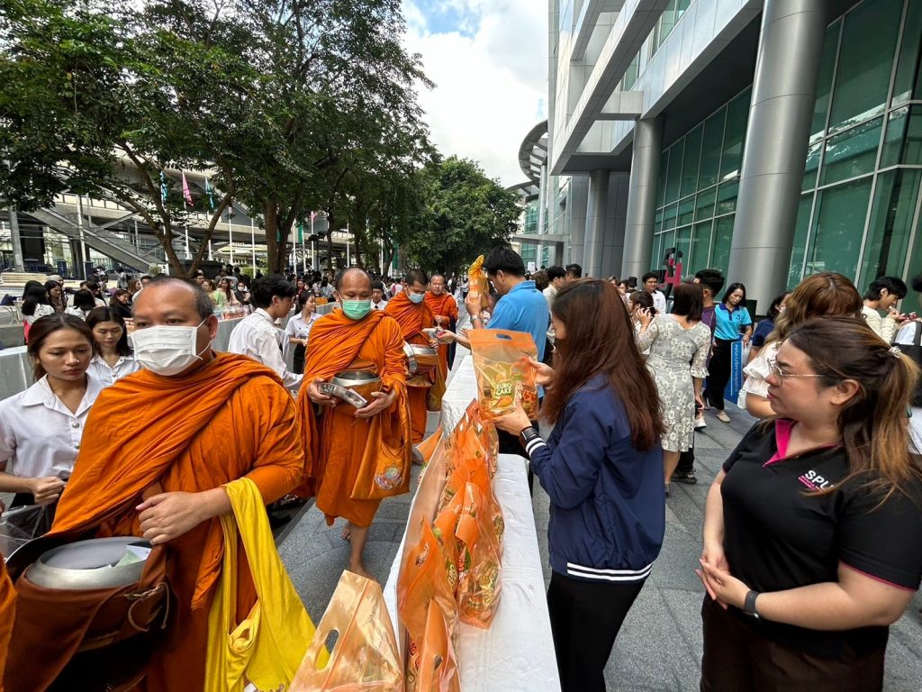 Logistics SPU ร่วมสืบสานประเพณีวันสำคัญทางพระพุทธศาสนา วันมาฆบูชา 13