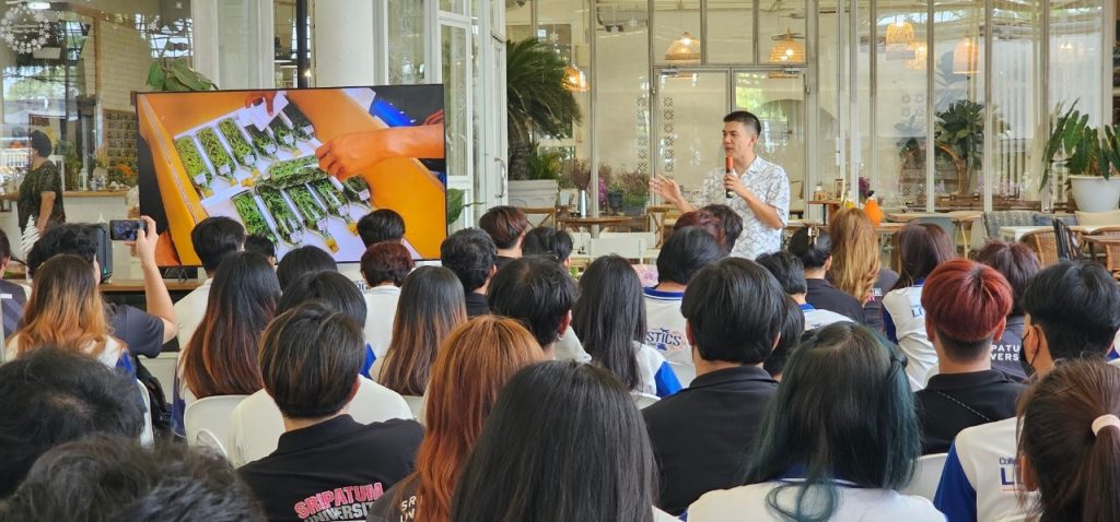 Dek Logistics ศึกษาดูงาน ณ สวนกล้วยไม้ แอร์ออร์คิดส์ 68