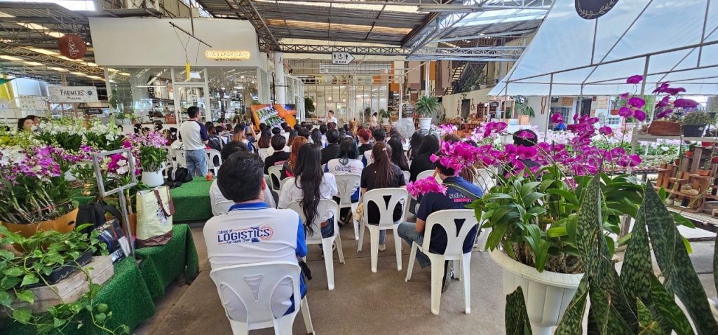Dek Logistics ศึกษาดูงาน ณ สวนกล้วยไม้ แอร์ออร์คิดส์ 69