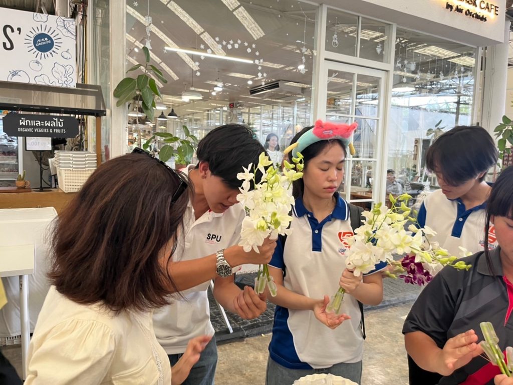 Dek Logistics ศึกษาดูงาน ณ สวนกล้วยไม้ แอร์ออร์คิดส์ 6