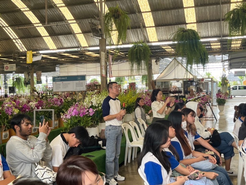 Dek Logistics ศึกษาดูงาน ณ สวนกล้วยไม้ แอร์ออร์คิดส์ 11