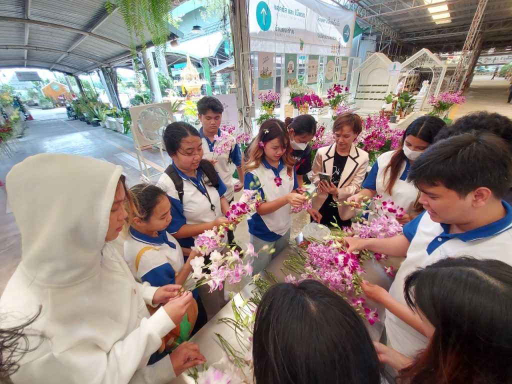 Dek Logistics ศึกษาดูงาน ณ สวนกล้วยไม้ แอร์ออร์คิดส์ 33