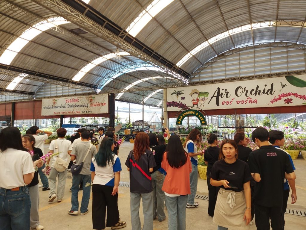 Dek Logistics ศึกษาดูงาน ณ สวนกล้วยไม้ แอร์ออร์คิดส์ 40