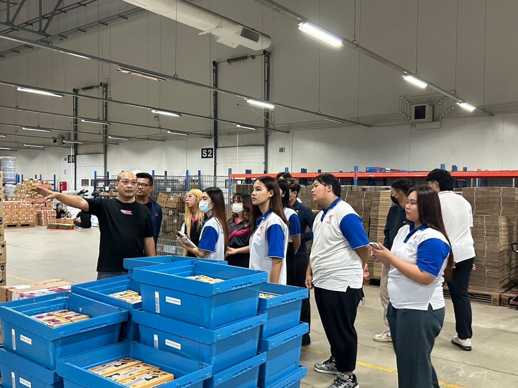 Dek Logistics ศึกษาดูงาน Betterland Distribution Center 27