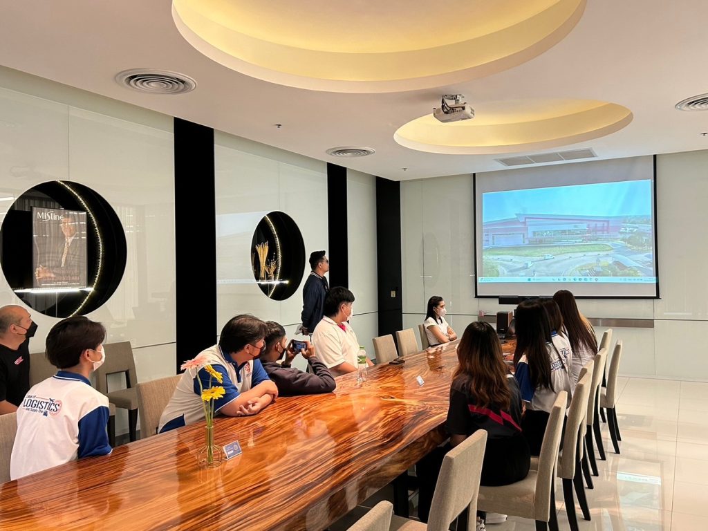 Dek Logistics ศึกษาดูงาน Betterland Distribution Center 2