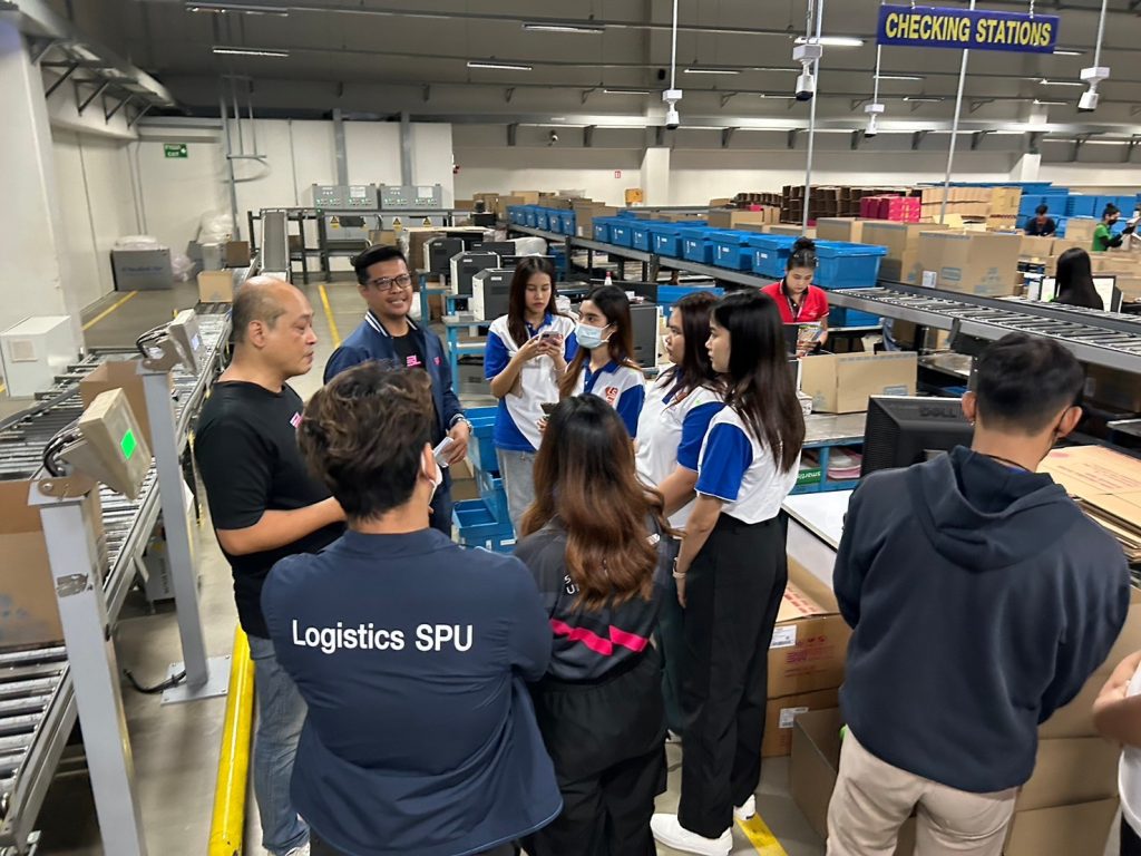 Dek Logistics ศึกษาดูงาน Betterland Distribution Center 31
