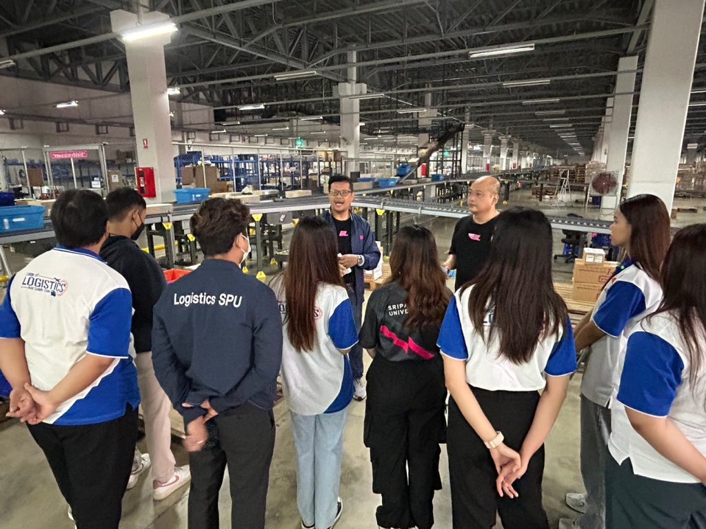 Dek Logistics ศึกษาดูงาน Betterland Distribution Center 34