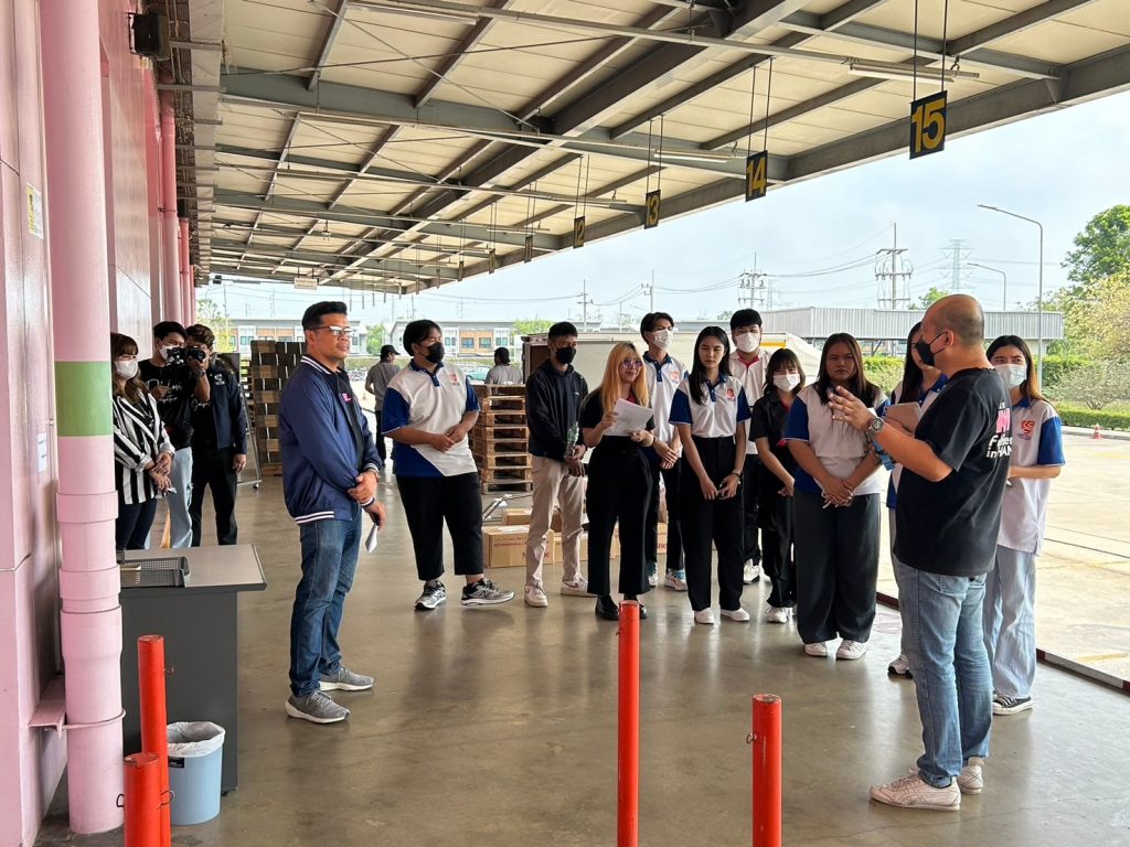 Dek Logistics ศึกษาดูงาน Betterland Distribution Center 12