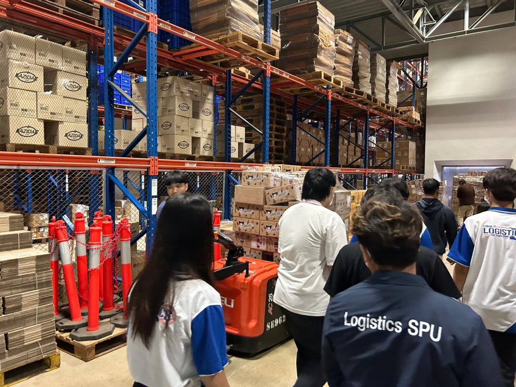 Dek Logistics ศึกษาดูงาน Betterland Distribution Center 19