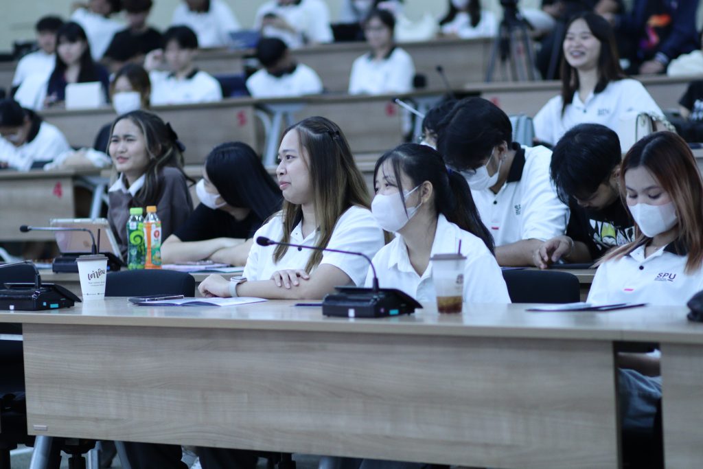 The Professional ประสบการณ์จากมืออาชีพเพื่อพัฒนาบัณฑิตพันธุ์ใหม่ 18