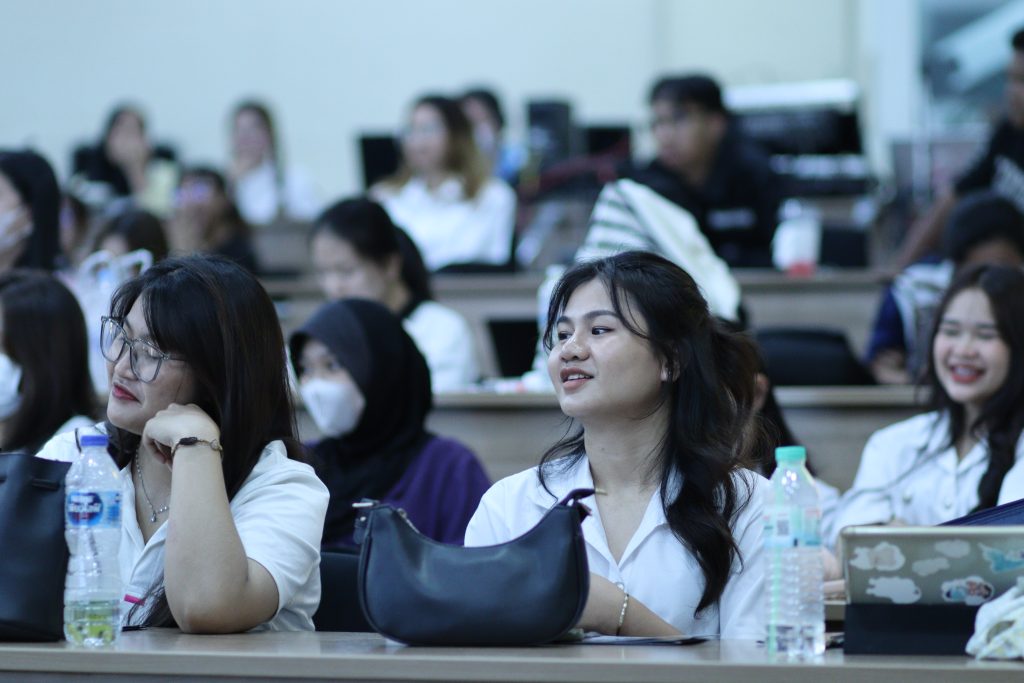 The Professional ประสบการณ์จากมืออาชีพเพื่อพัฒนาบัณฑิตพันธุ์ใหม่ 22