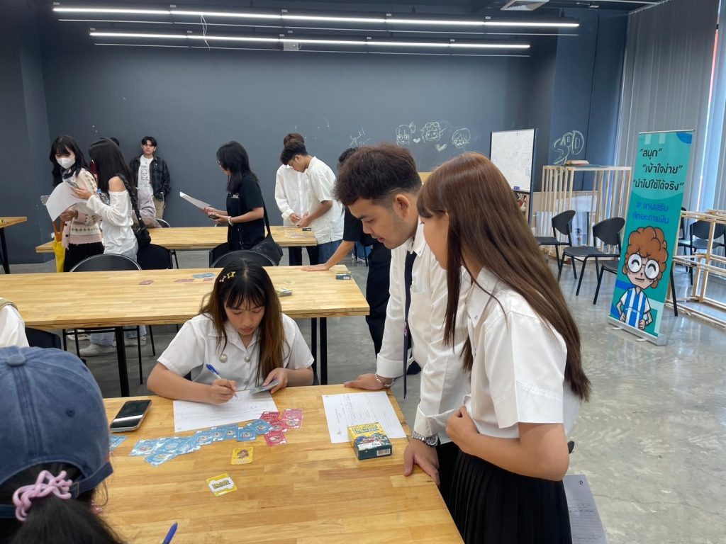 Dek Logistics คว้ารางวัลการแข่งขันการเล่นเกม Board Game 6