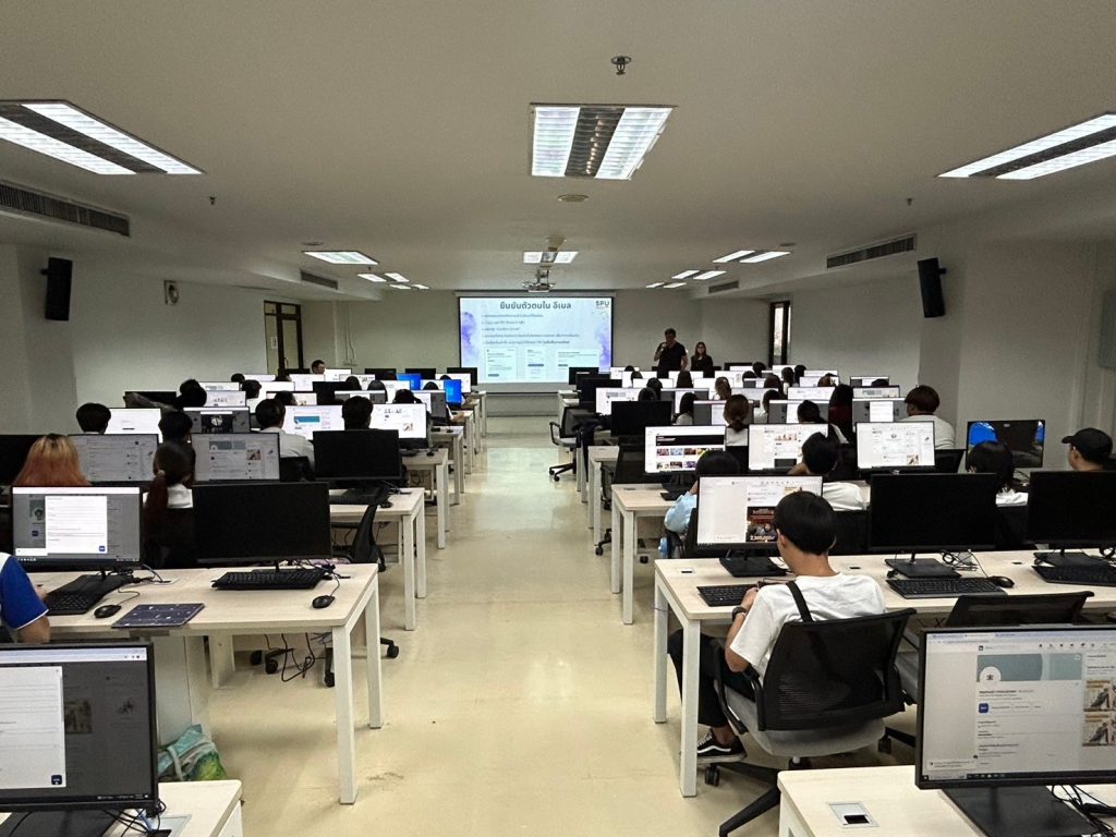 การประยุกต์ใช้ AI Linked in & Google Site เพื่อพัฒนา E-Portfolio และ Website ส่วนบุคคล รุ่น 1 5