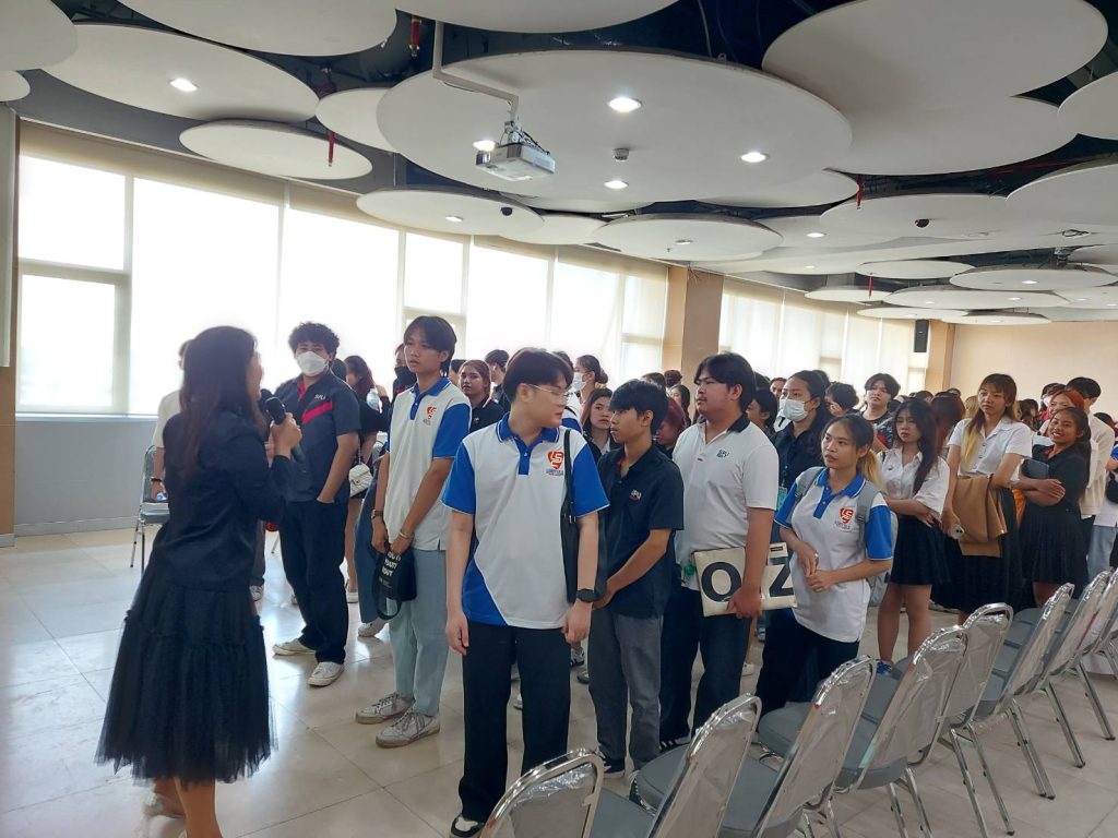 DekLogistics SPU พัฒนาบุคลิกภาพเสริมภาพลักษณ์สู่วัยทำงานรุ่นใหม่ 11
