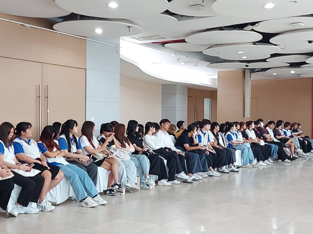 DekLogistics SPU พัฒนาบุคลิกภาพเสริมภาพลักษณ์สู่วัยทำงานรุ่นใหม่ 18