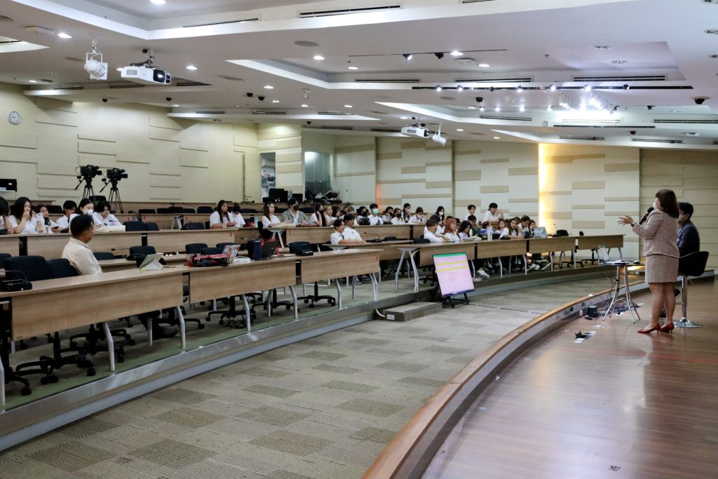 Meeting นักศึกษาDual ITB เเละ Dual MKT (หลักสูตร 2 ปริญญา) 9