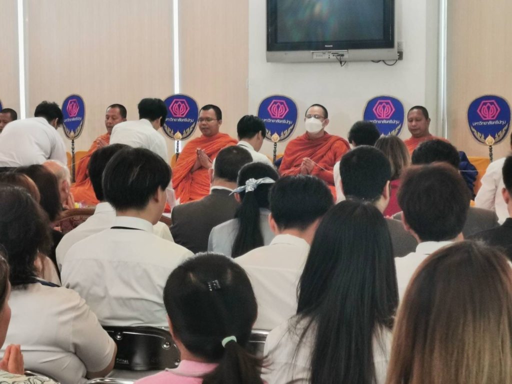 พิธีเจริญพระพุทธมนต์ เนื่องใน "วันวิสาขบูชา" ประจำปี ๒๕๖๗ 19