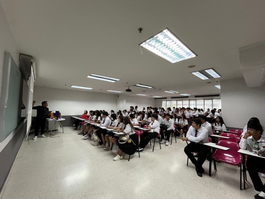 บรรยากาศปฐมนิเทศนักศึกษา 2567 38
