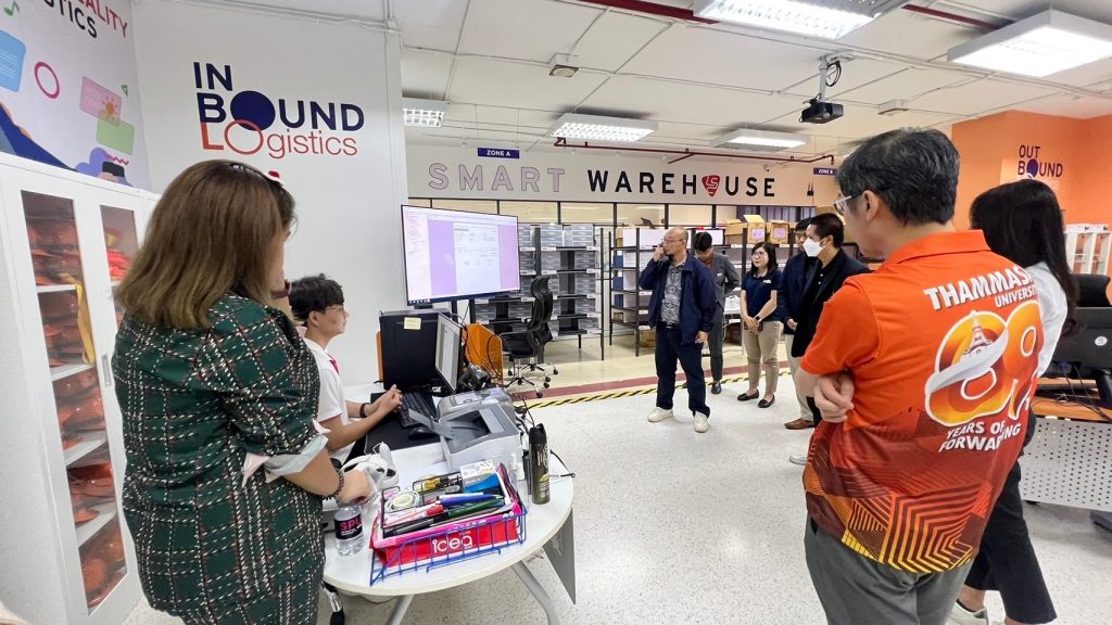 Logistics SPU ต้อนรับคณะศึกษาดูงานจากมหาวิทยาลัยเทคโนโลยีราชมงคลธัญบุรี 10