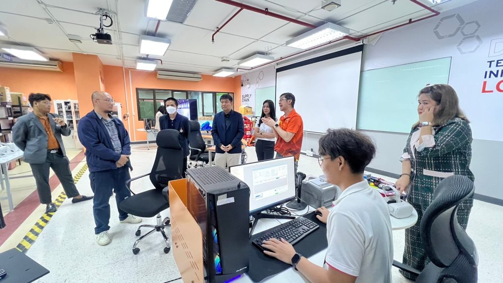Logistics SPU ต้อนรับคณะศึกษาดูงานจากมหาวิทยาลัยเทคโนโลยีราชมงคลธัญบุรี 2