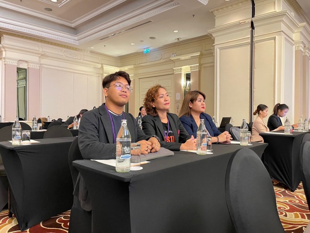 ผู้บริหาร ว.โลจิสติกส์ฯ ม.ศรีปทุม เข้าร่วมนำเสนอผลงานในเวทีระดับชาติ 4