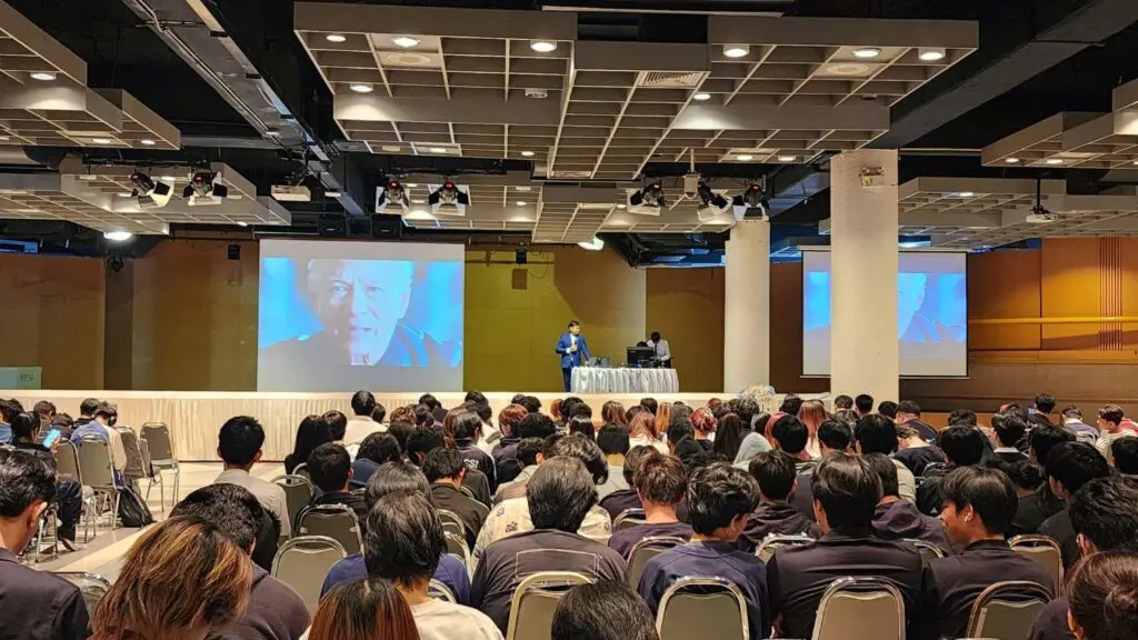 571199664 1302402145015824 5683102642593395712 n 1