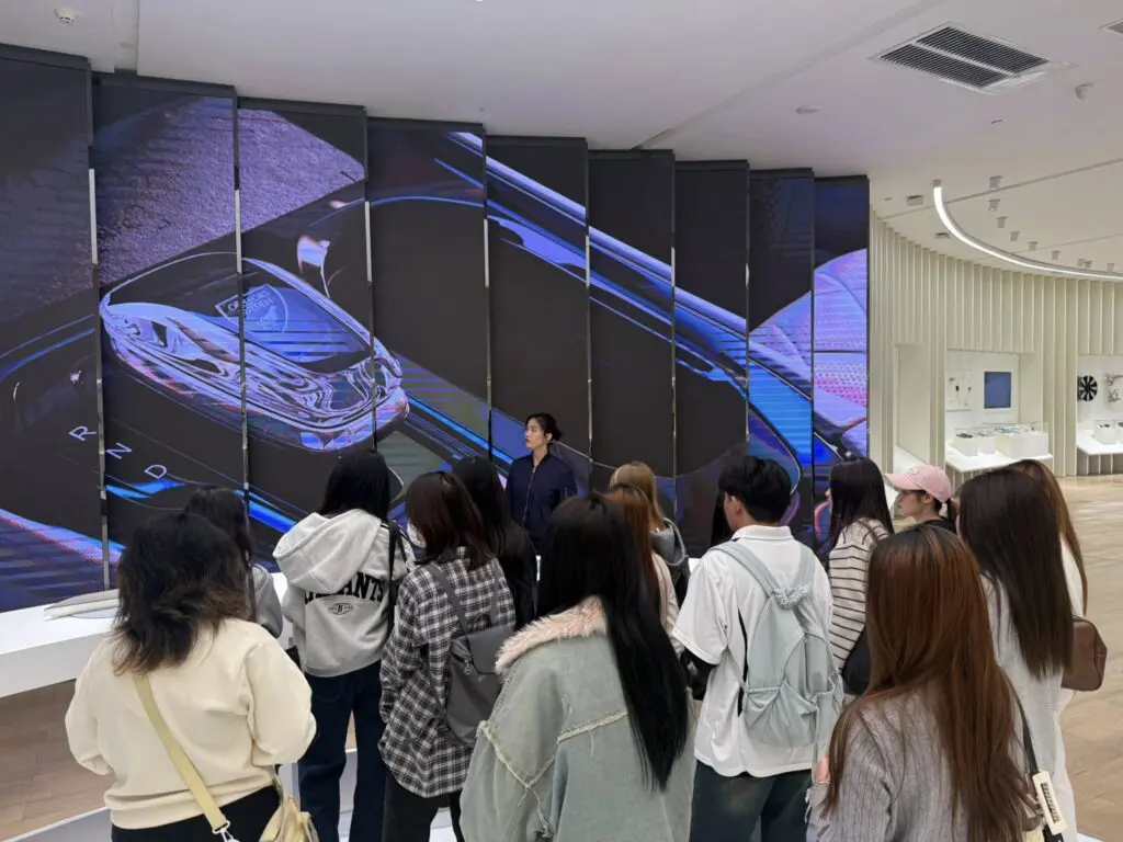 571782759 1336805418242363 7994817072548756257 n