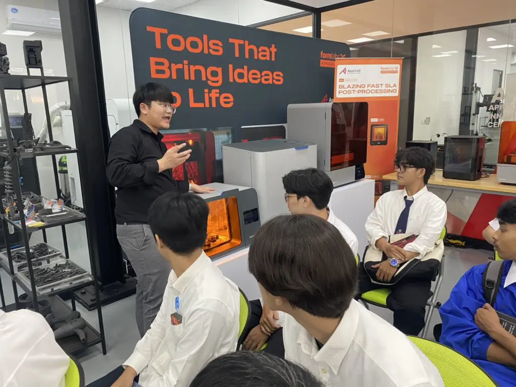 582432245 1273772274792046 3937369147657479674 n