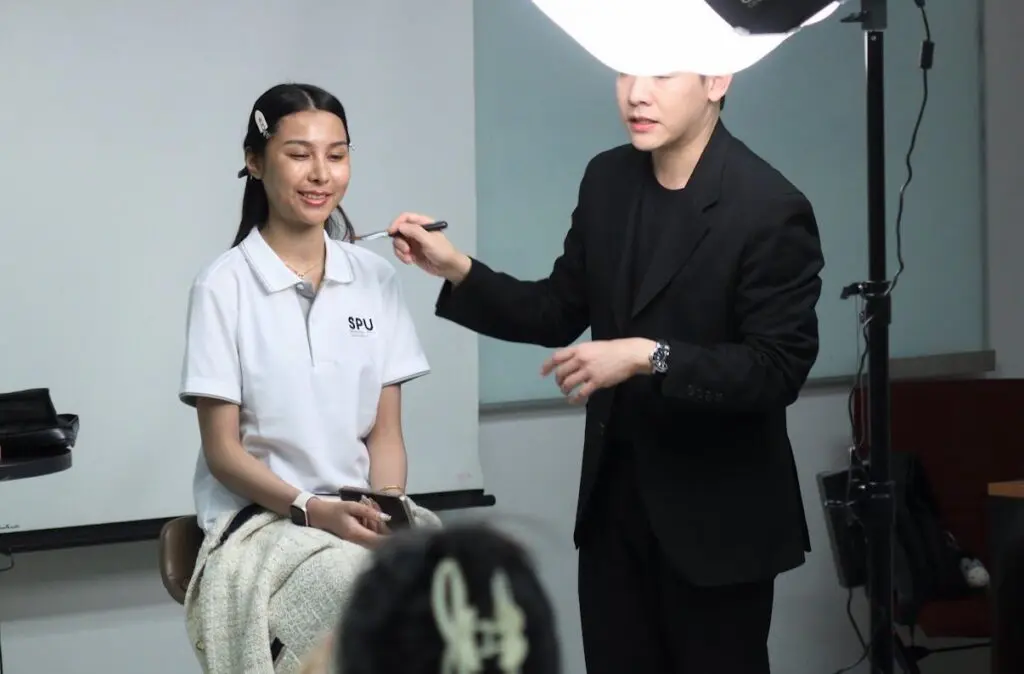 592095379 1289324389879372 1972799006492971496 n