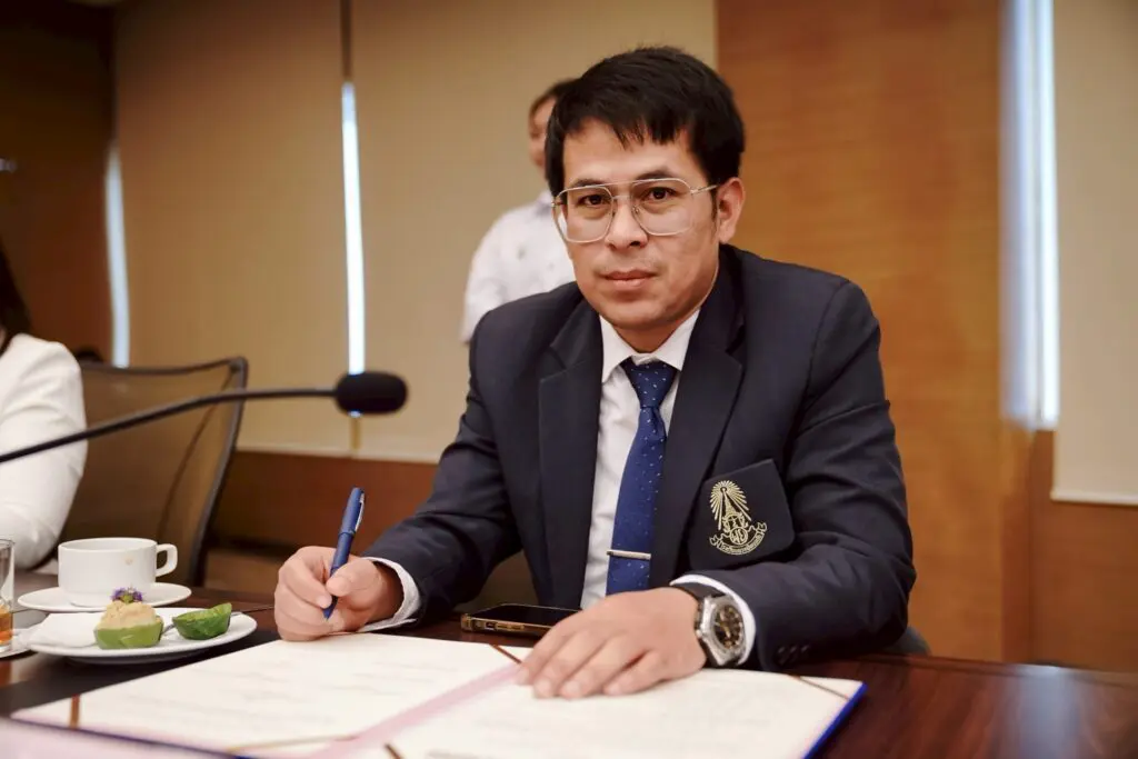 LINE ALBUM MOU 260130 14