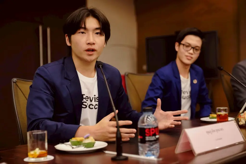 LINE ALBUM MOU 260130 21