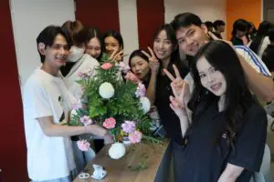 635417329 1367975601799258 572086