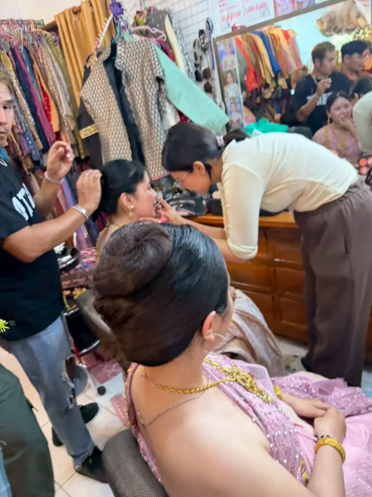 LINE ALBUM 18369 260319 5 0