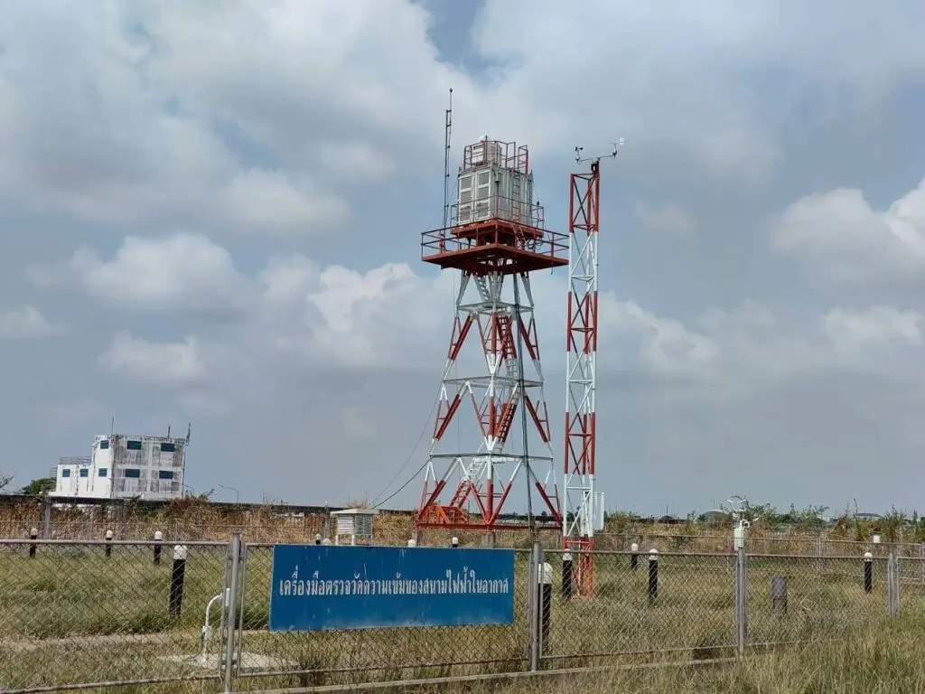 S 39428270 0