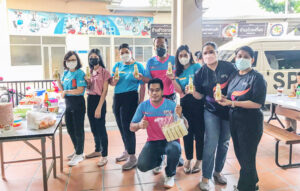ขอบคุณ! ผศ.ดร. รวิภา อัครจินดานนท์ คณบดีคณะบริหารธุรกิจ SPU มอบอาหารเช้า สนับสนุนบุคลากรทางการแพทย์และอาสาสมัคร ศูนย์ฉีดวัคซีน ม.ศรีปทุม