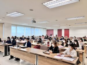 2022120292000Xs3K8ZD