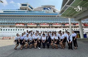 เปิดประสบการณ์จริง! FRESHY การจัดการบริการธุรกิจเรือสำราญ SPU เข้าศึกษาเรียนรู้บนเรือสำราญระดับโลก DIAMOND PRINCESS