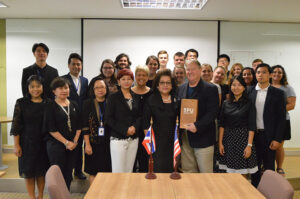 20170530100741DWDQe4E