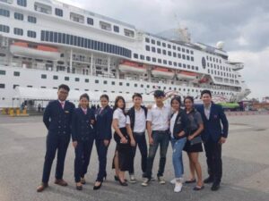 20171206114044NWVmFwp