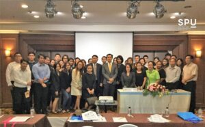 นิติศาสตร์ ม.ศรีปทุม บริการวิชาการสู่สังคม กฎหมายคุ้มครองแรงงาน (ฉบับใหม่)