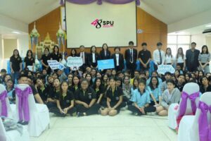 คณะบริหารธุรกิจ ม.ศรีปทุม บริการวิชาการสู่สังคม ส่งเสริมและพัฒนาความรู้เกี่ยวกับการทีมงานเป็นทีม @วิทยาลัยเทคโนโลยีไทยอโยธยาบริหารธุรกิจ