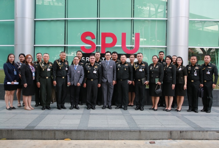 วิทยาลัยการทัพบก เข้าศึกษาดูงาน อีเลิร์นนิ่ง และระบบการจัดการเรียนการสอนแบบเชิงรุก ม.ศรีปทุม