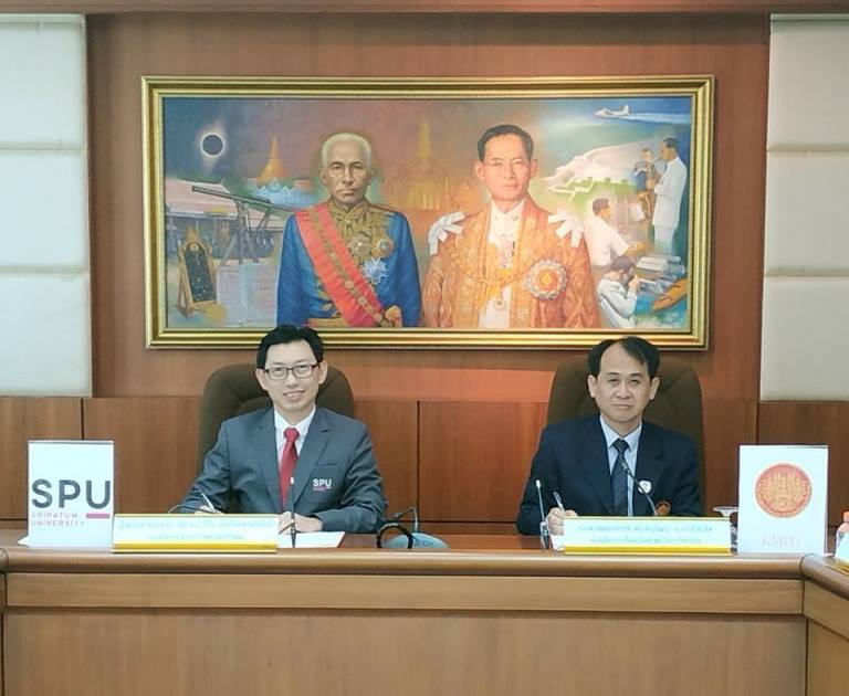 2 ยักษ์ใหญ่ Dynamic University!! ม.ศรีปทุม จับมือ สจล. เปิดหน้าใหม่วงการศึกษา ร่วมสร้างบัณฑิตพันธุ์ใหม่ รองรับอุตสาหกรรมใหม่ New S-Curve