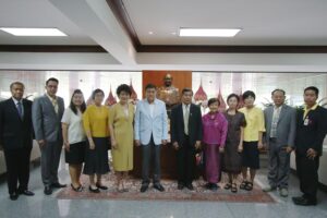 ท่านเสรี ที่ปรึกษาอธิการบดีศรีปทุม บริจาคเงินประเดิมก้อนแรกสร้าง ศูนย์ปฏิบัติธรรมบรรณรุจิ