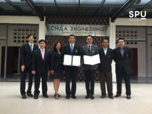 วิศวกรรมศาสตร์ ม.ศรีปทุม จับมือ วิศวกรรมศาสตร์ จุฬาฯ MOU ร่วมพัฒนานักศึกษา บุคลากรสู่ความเป็นเลิศด้านงานวิจัยและการพัฒนาสิ่งประดิษฐ์นวัตกรรมด้านอาคารอ